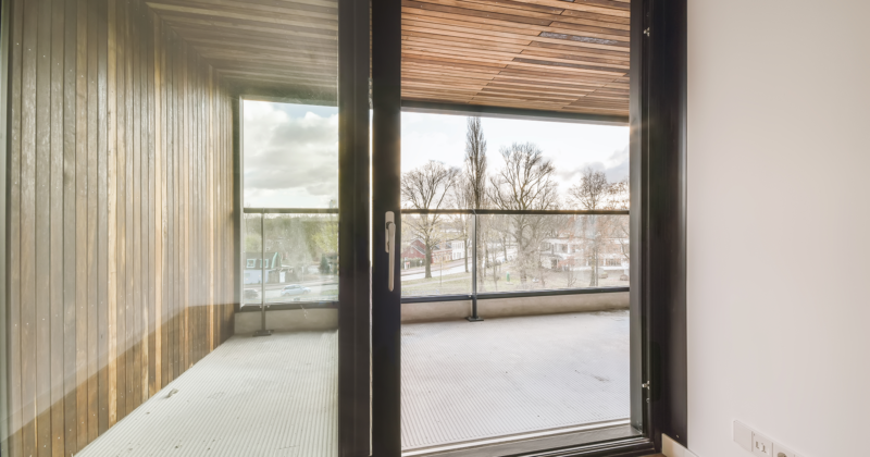 Serramenti-in-legno-e-legno-alluminio--le-migliori-soluzioni-per-la-tua-casa-o-il-tuo-ufficio